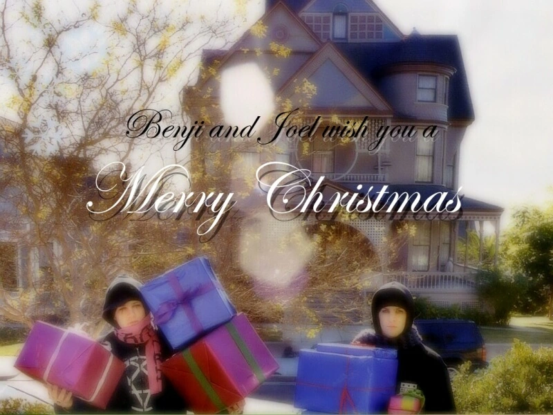 Good Charlotte - joel and benji wish us marry xmas.jpg